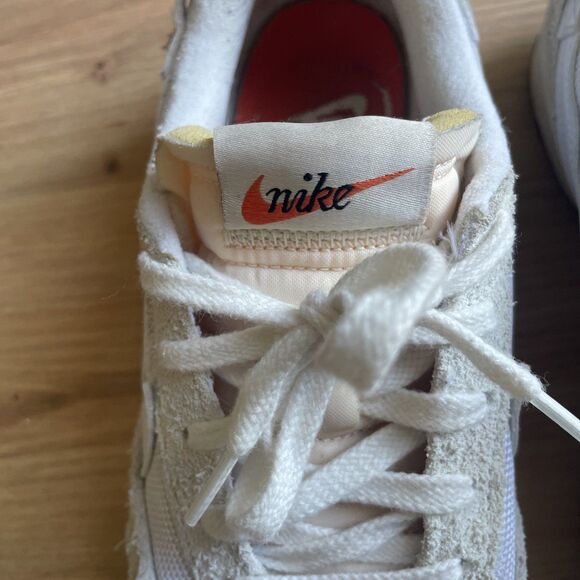 Nike Waffle Debut Womens Size 7.5 Shoes DX2931 400 Game Royal Retro White Blue - Picture 7 of 12